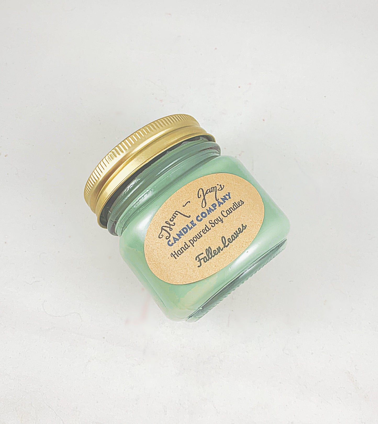 Fallen Leaves Soy Candle – Warm & Earthy Autumn Scent | Mam Jam’s