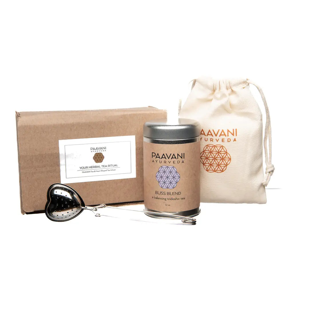Tu ritual de té de hierbas | Té orgánico de hojas sueltas e infusor de corazón