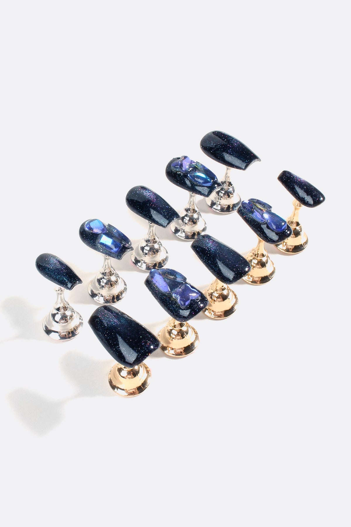 Polvo de estrellas de zafiro | Uñas de gel profesionales hechas a mano