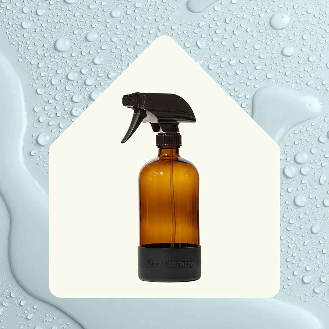 Glass Spray Bottle with Black Silicone Sleeve 16 oz