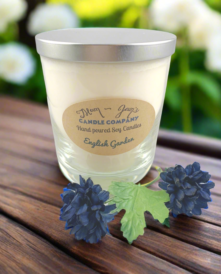 English Garden Soy Candle – Elegant Floral Scent | Mam Jam’s