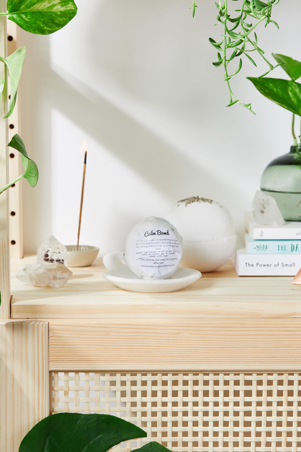 Bomba de baño orgánica Calm Bomb - DOS TAMAÑOS Bomba de baño efervescente de lavanda y manzanilla
