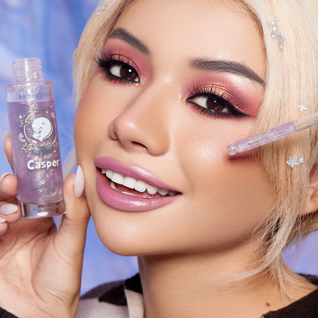 Casper the Friendly Ghost | Ghoulish Glow Illuminating Face Primer & Setting Spray