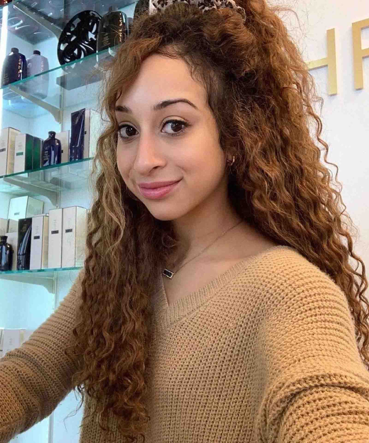Curly Classic Tape-In Hair Extensions