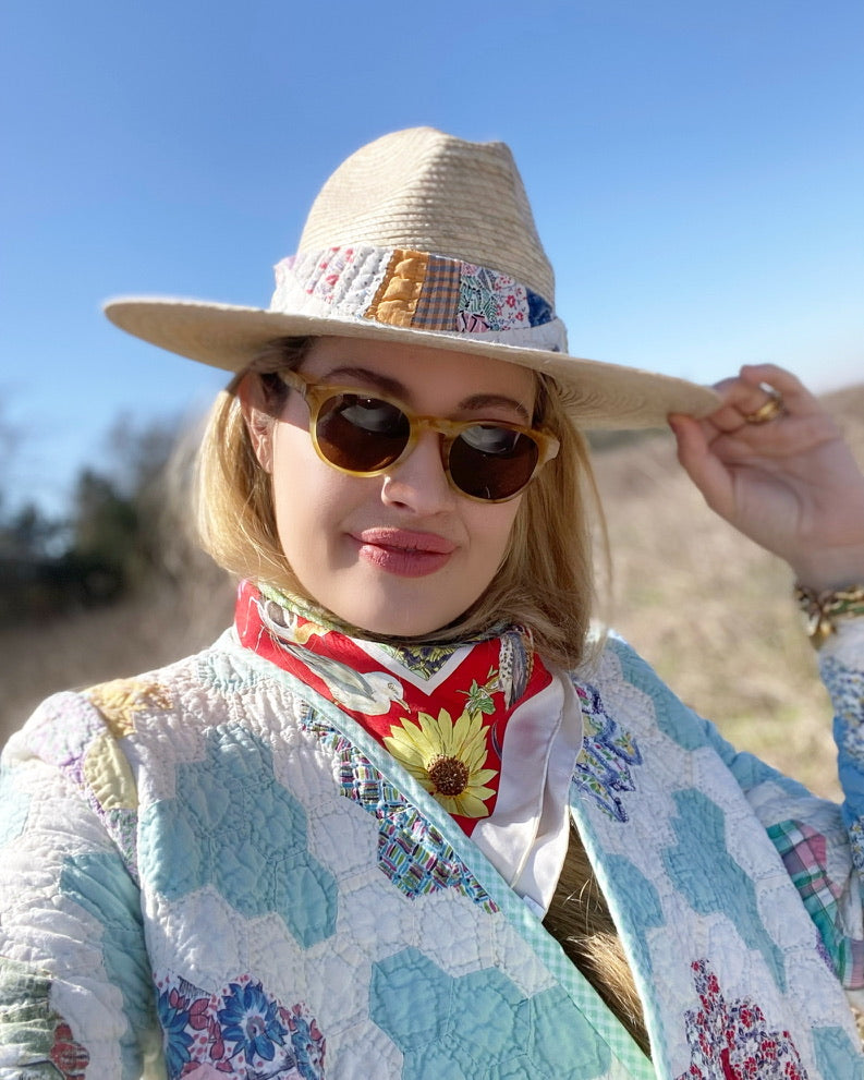 Sombrero para el sol Zinnia - Ancho y corto, con cinta blanca para tenis y croquet