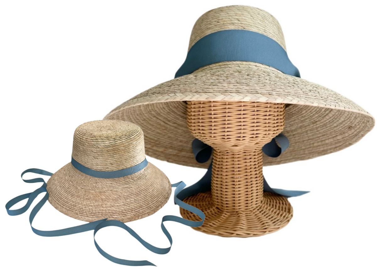 Conjunto de sombrero para el sol para mamá y yo - Flor silvestre y palmito - Cinta de grogrén azul francés