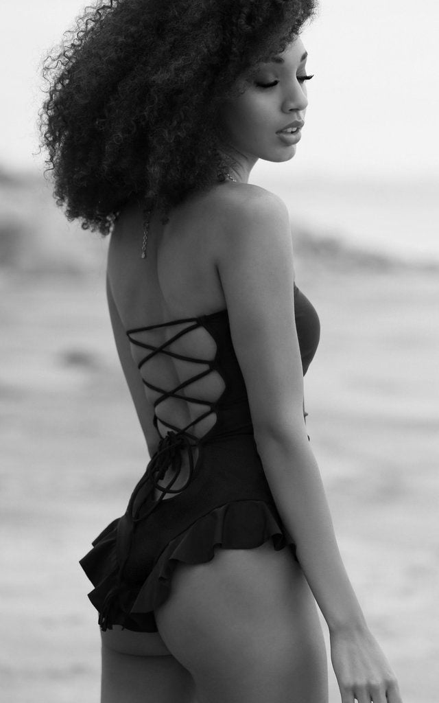 Hermosa Ruffled One Piece