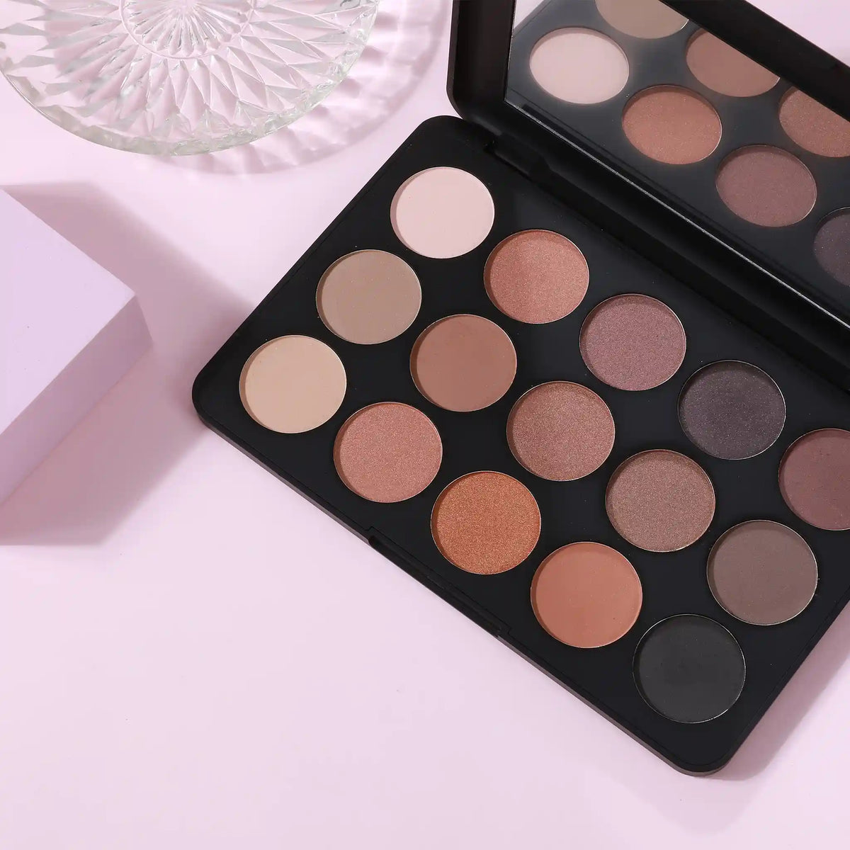 Paleta de sombras de ojos Prolux de 15 tonos