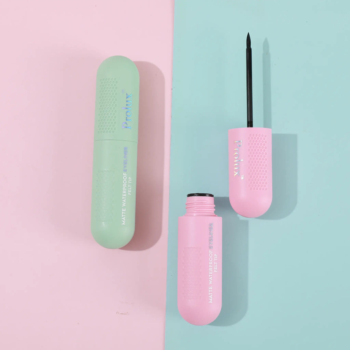 Delineador de ojos mate con punta de fieltro - Resistente al agua
