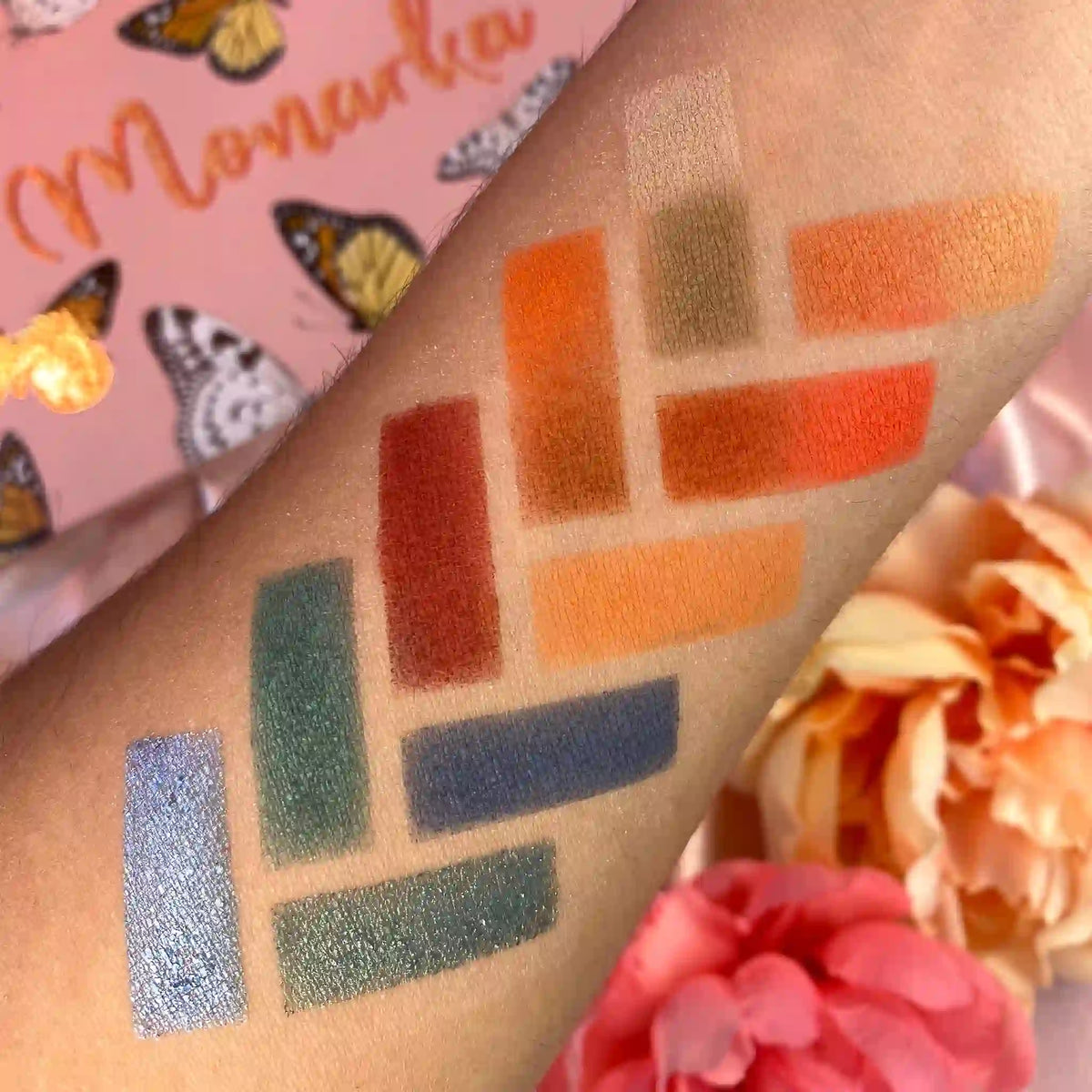 Monarka Eye Shadow Palette