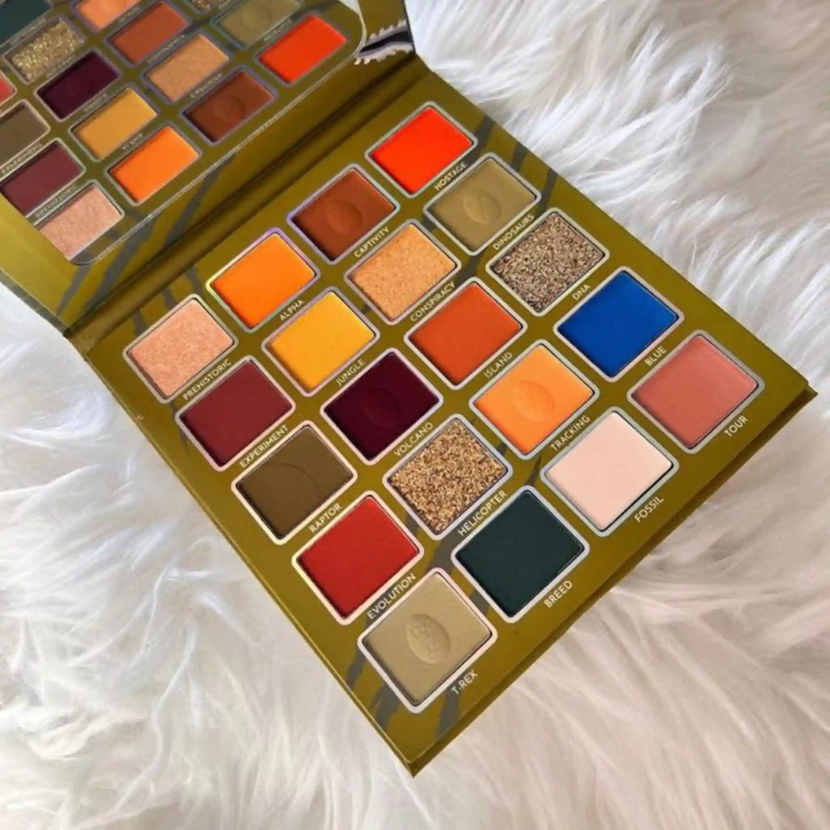 Paleta de sombras de ojos neutras Predator