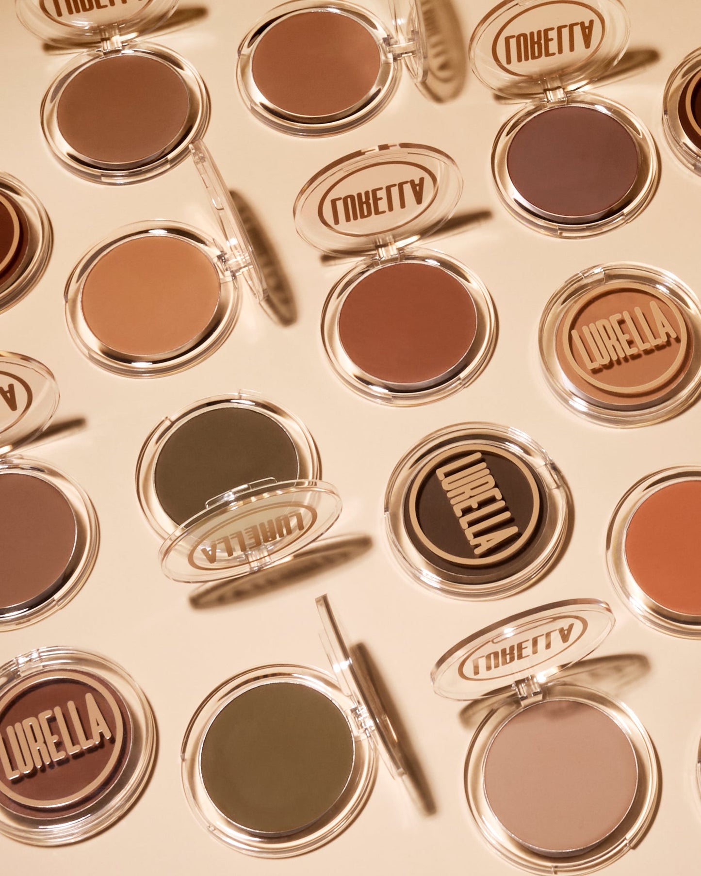 Get Snatched Bronzer-Tour Book