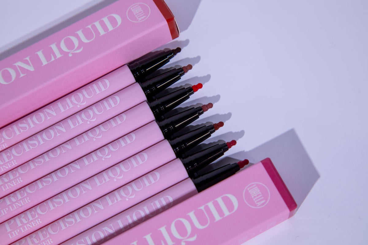 Delineadores de labios líquidos de precisión