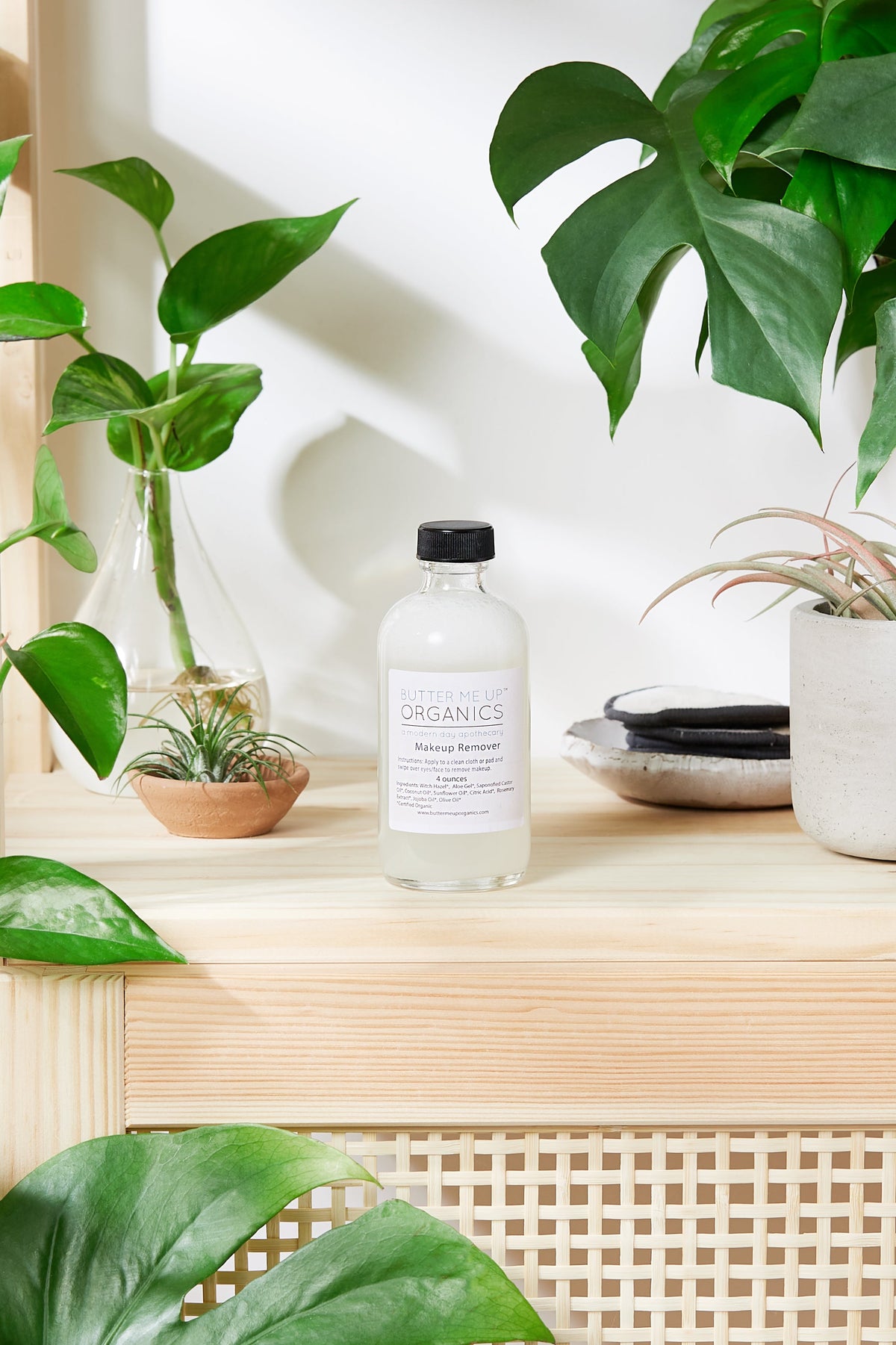 Desmaquillante orgánico / Sin toxinas / Suave / Piel sensible / Cuidado orgánico de la piel / Butter Me Up Organics
