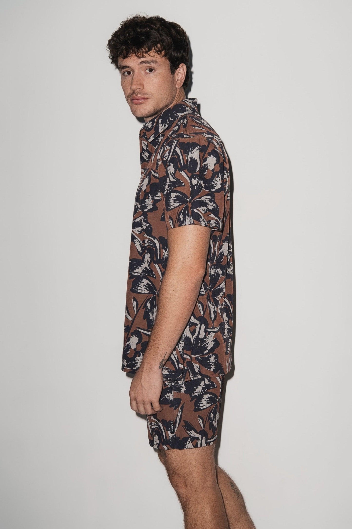 Todos Santos Classic Shirt Tobacco Flower