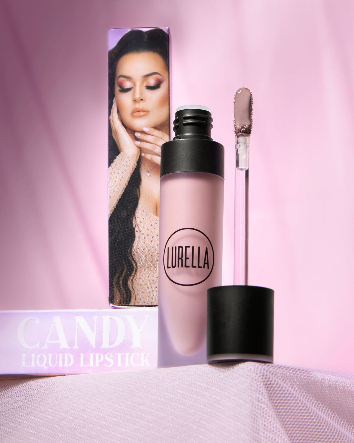 Lurella x The Aguilars - Labiales extravagantes