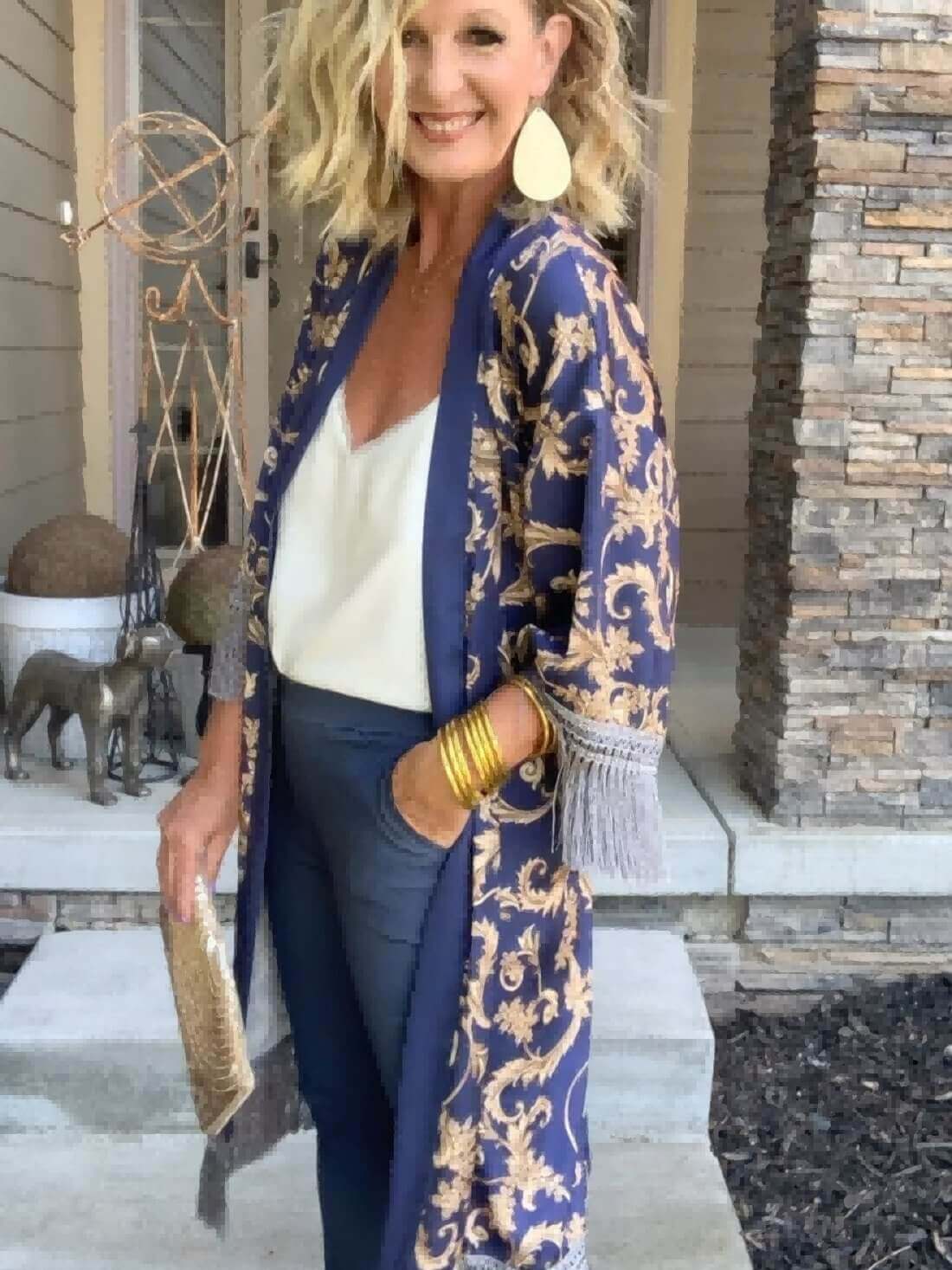Bata kimono azul con borlas