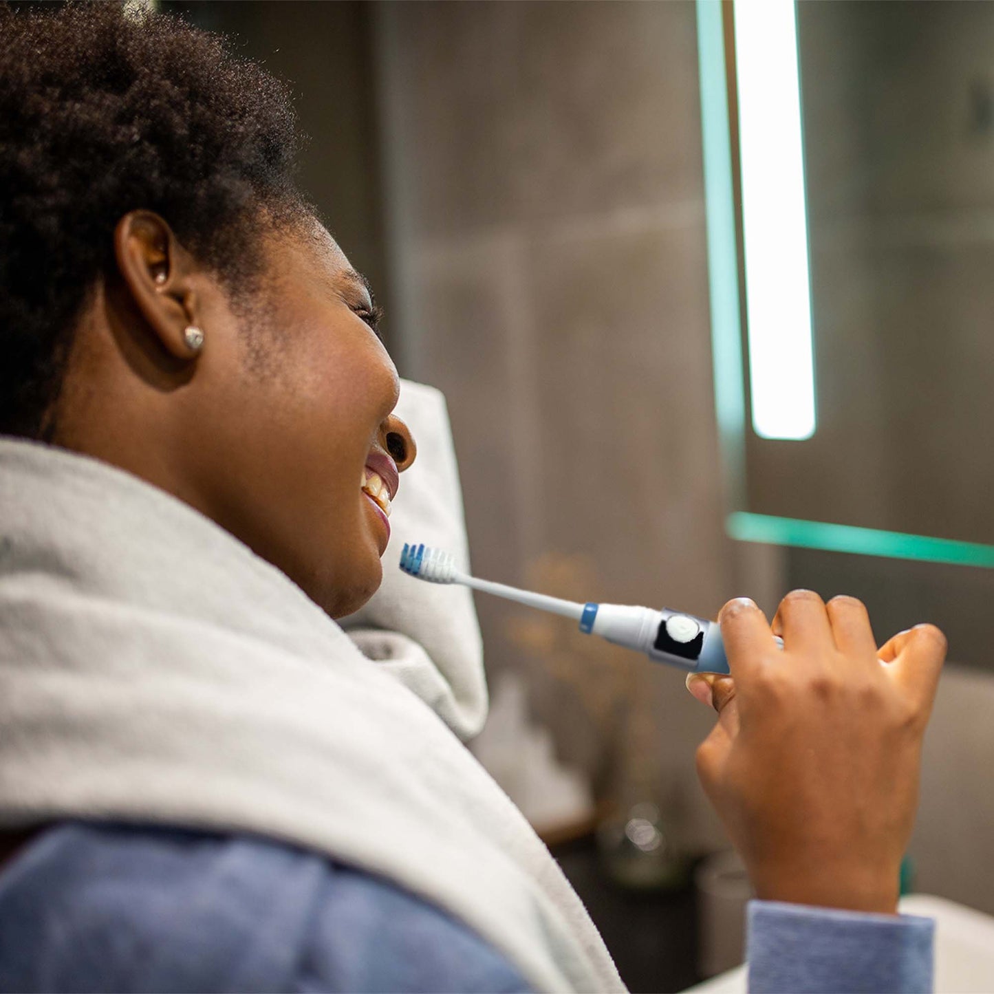 Family Bundle: Pursonic Portable Electric Toothbrush 3-Pack (Blue, Green, Pink)