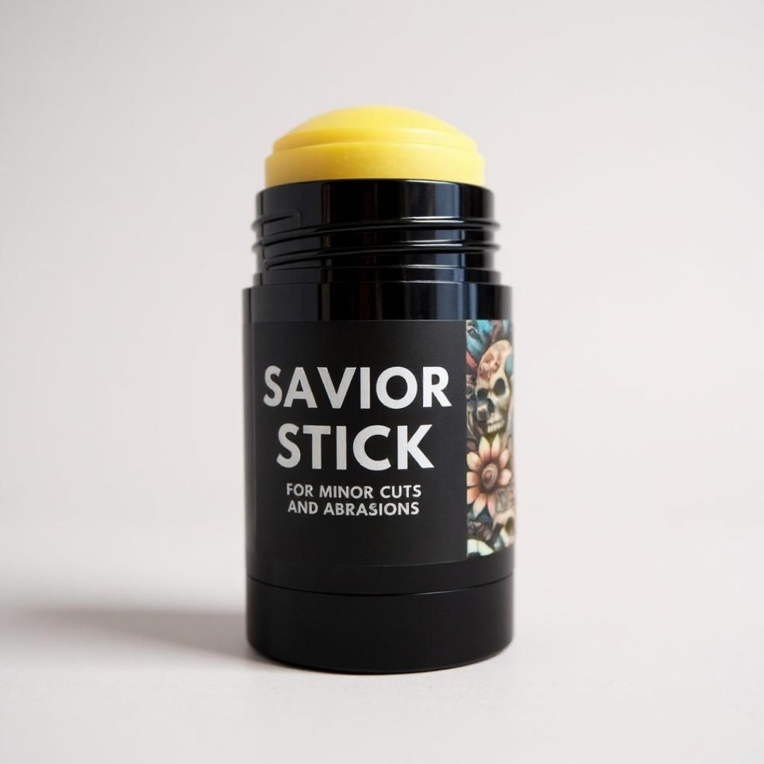 Savior Stick : soulage la douleur et accélère la guérison des abrasions