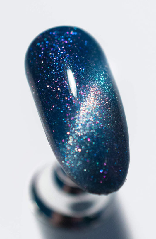Calm Before The Storm - Cats Eye Iridescent Gel Polish