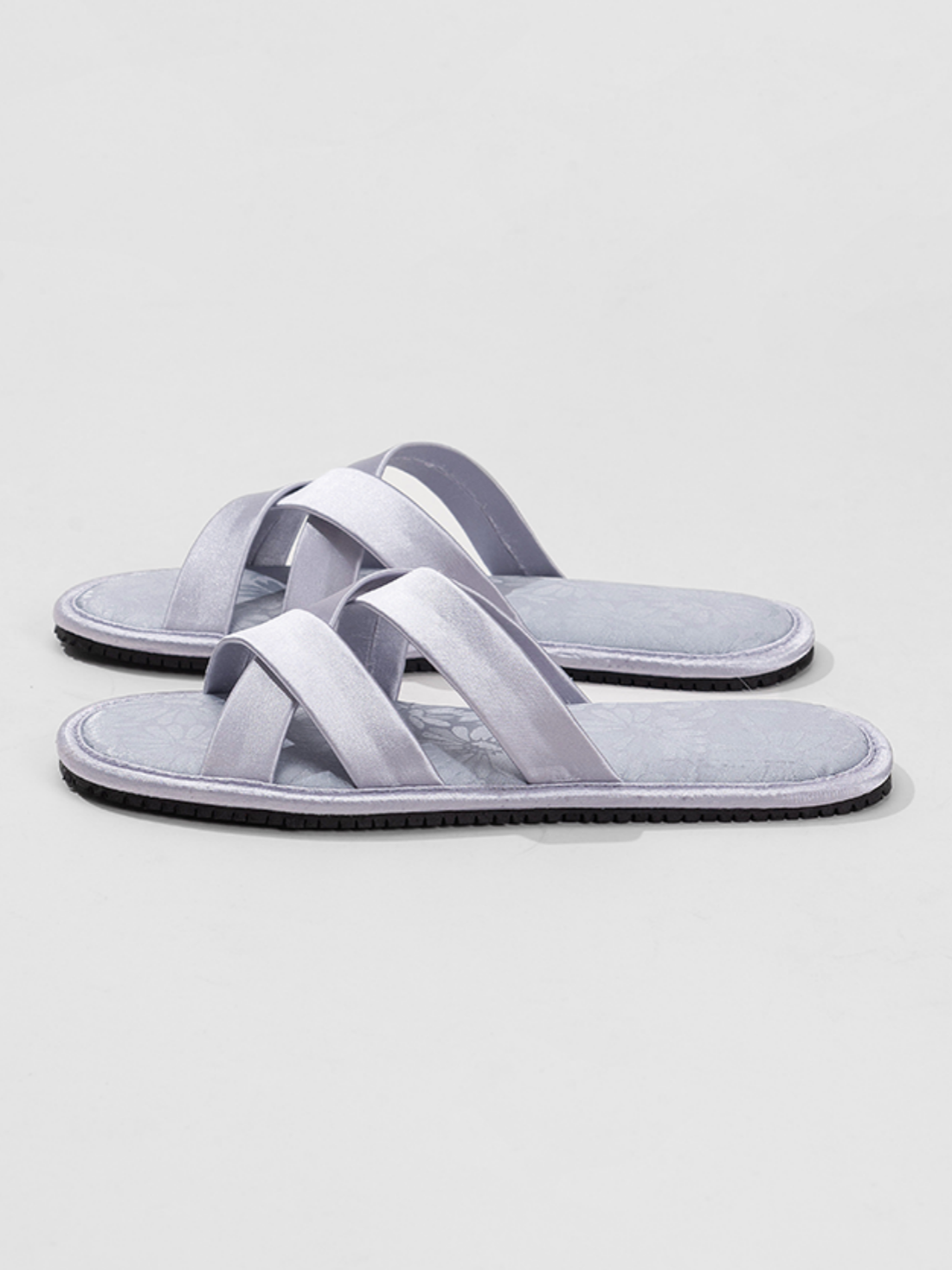 Pantuflas de verano de inspiración oriental