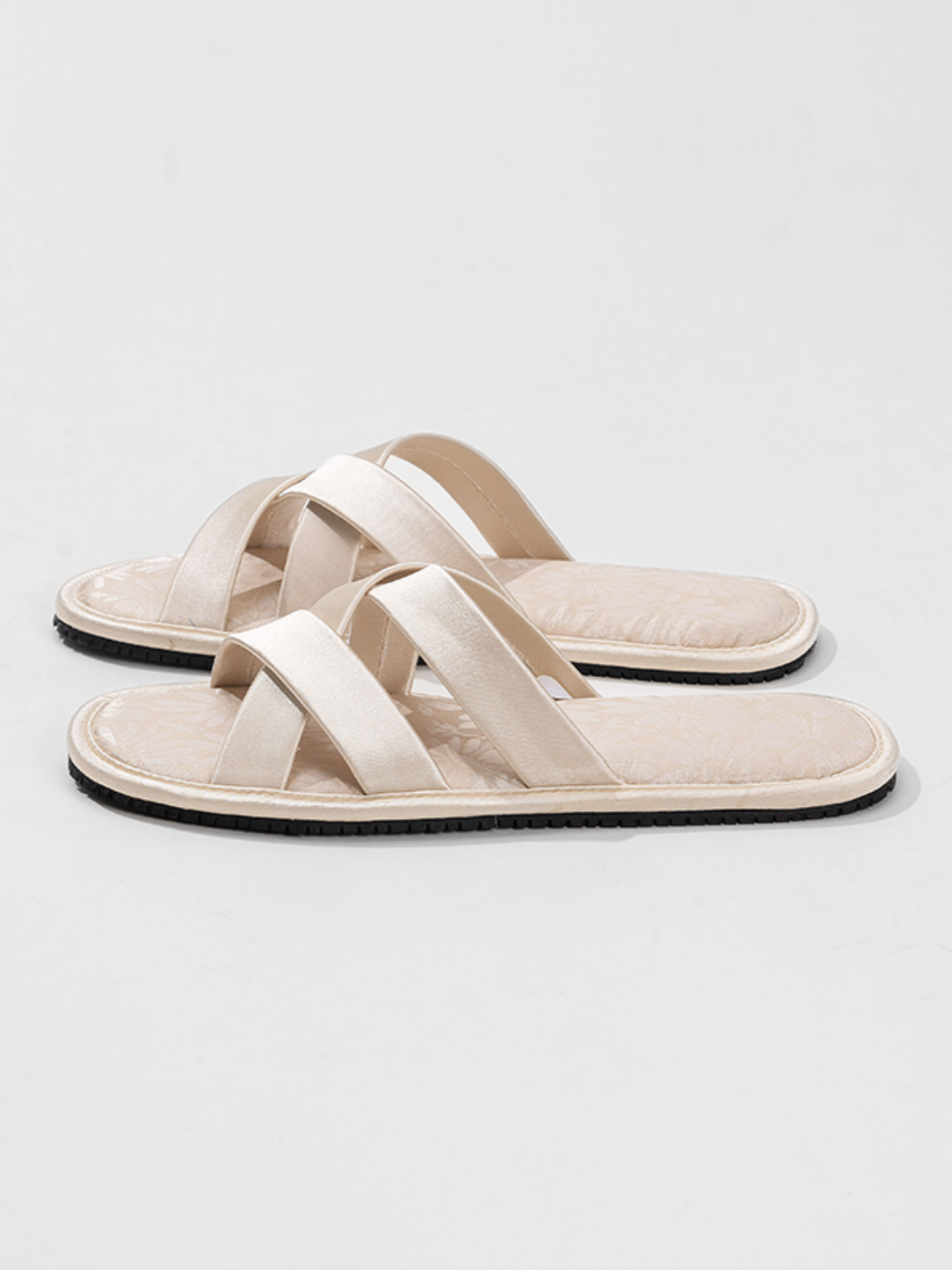 Pantuflas de verano de inspiración oriental
