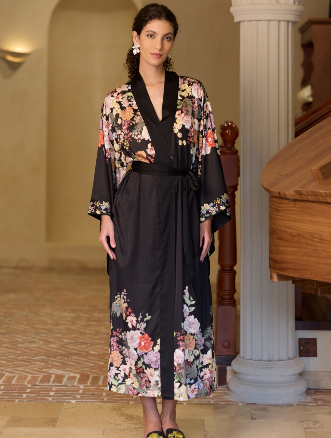 Black Floral Cluster Kimono Robe
