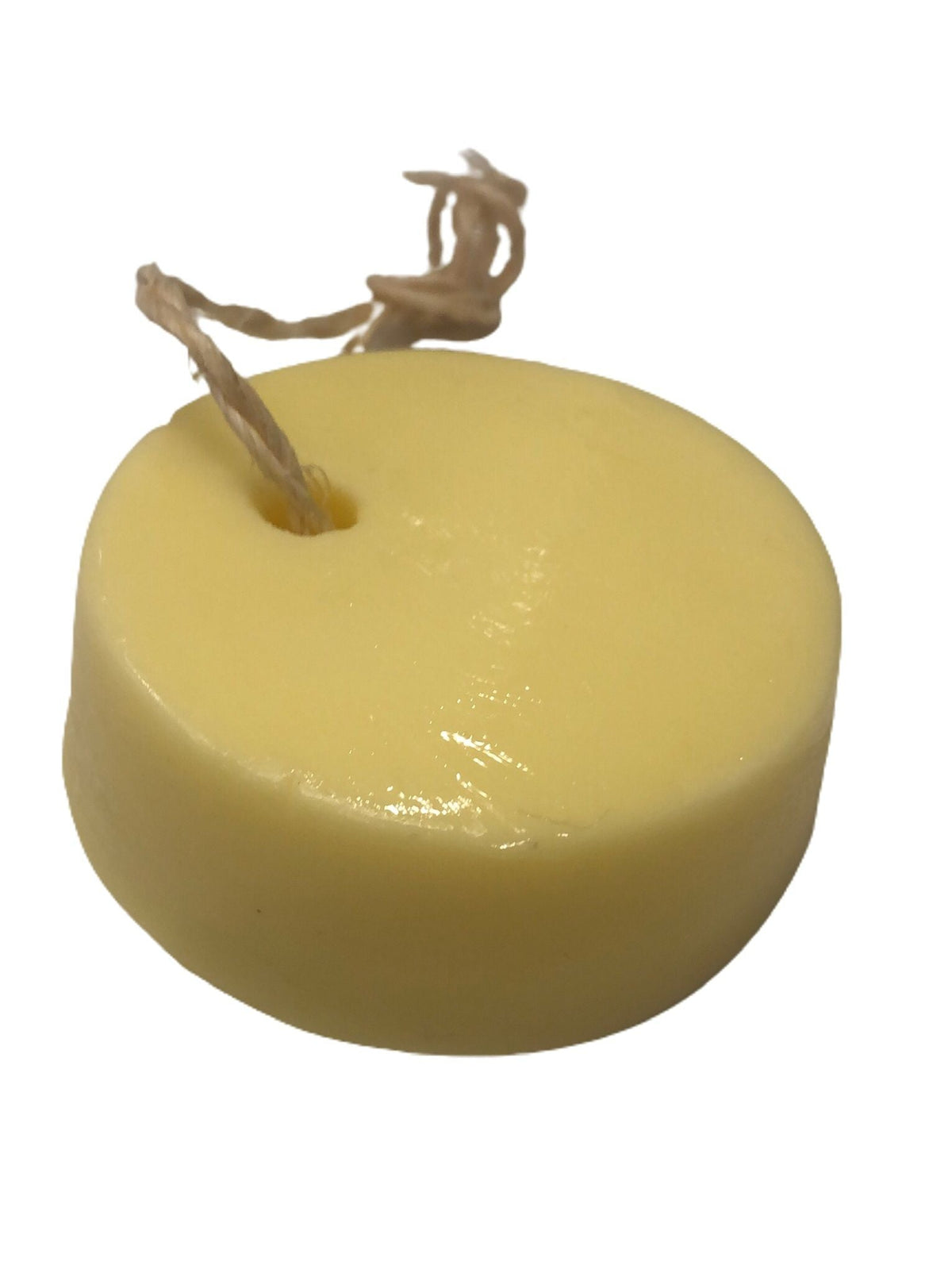 Pastilla de jabón tranquilizadora. Aceite de trigo, oliva y almendras.