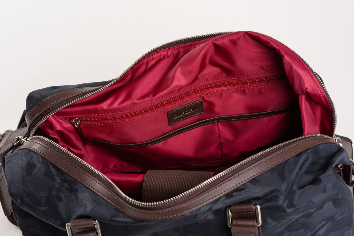 Bolsa de viaje BURG 105 (camuflaje negro)