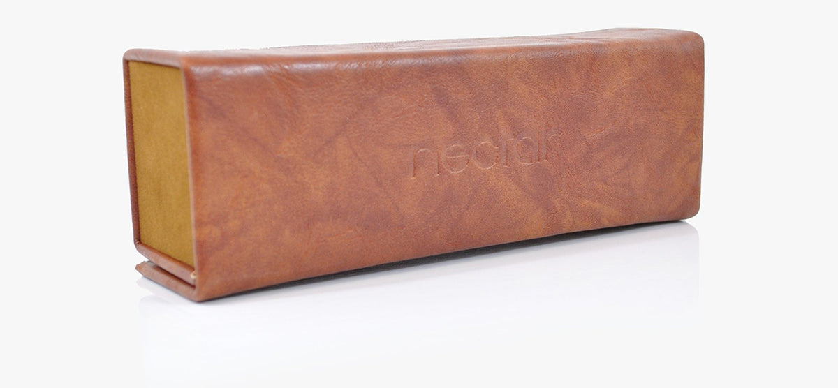 Estuche rígido magnético