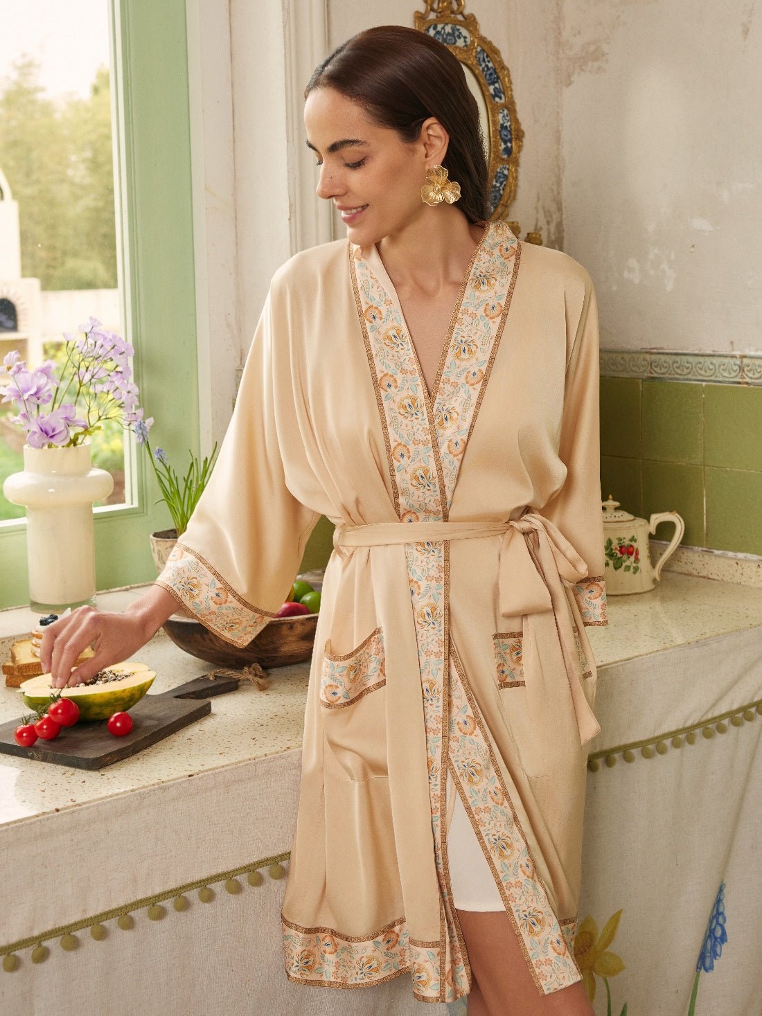 Champagne Gold Embellished Flower Short Robe with Pockets | Daily Health & Beauty