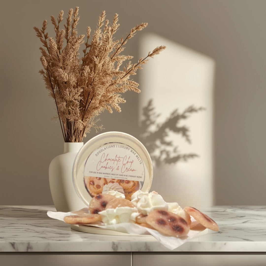Cera derretida con chispas de chocolate y galletas con crema
