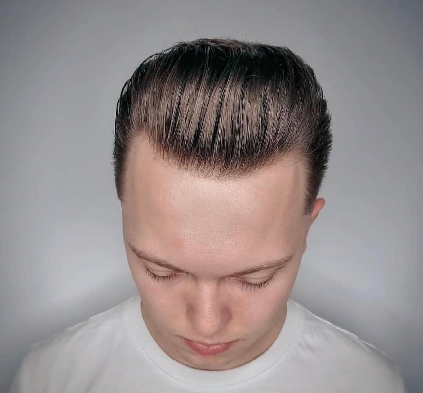 Fijación firme y ligera | Crema voluminizadora pre/post styler Enigma