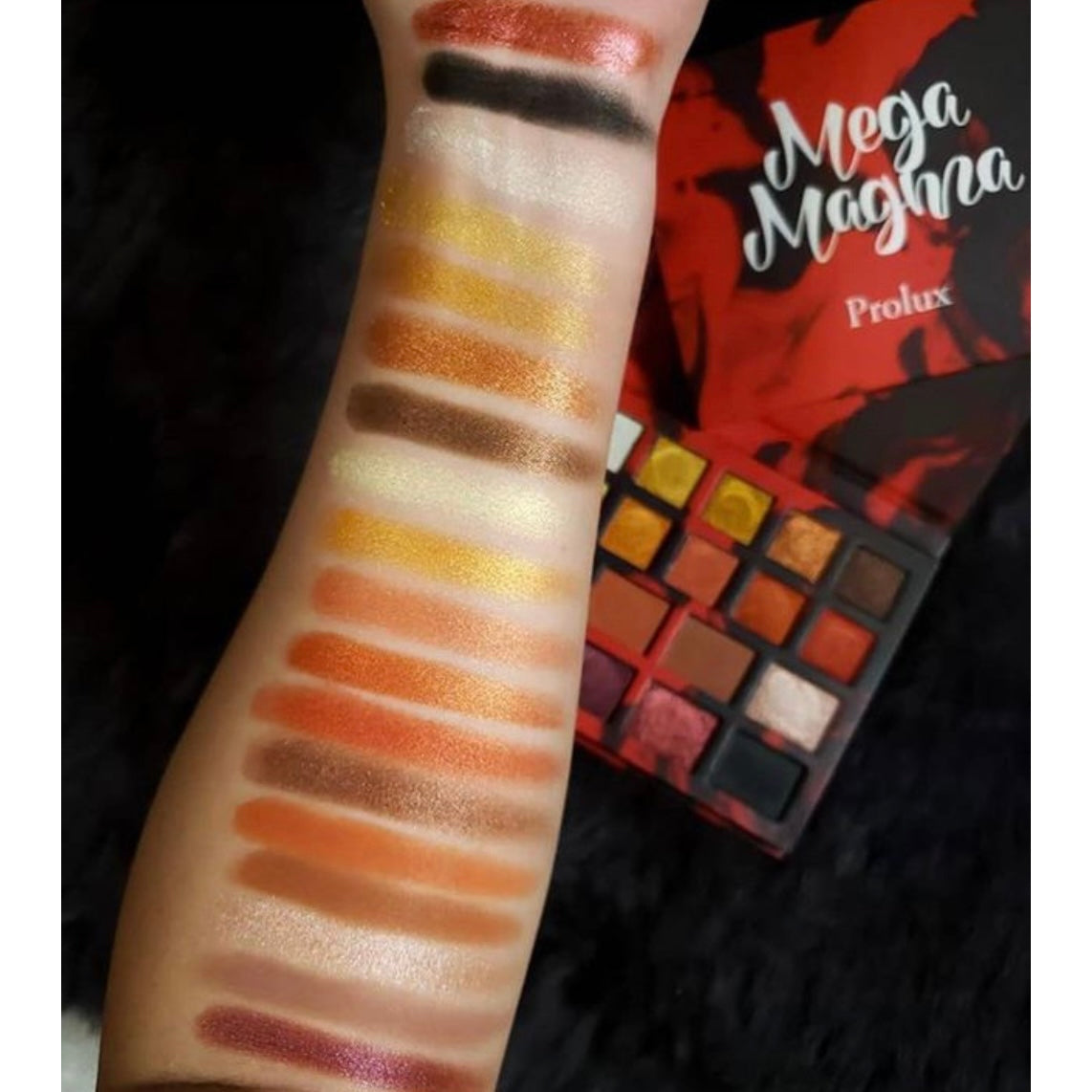 Mega Magma Eyeshadow Palette