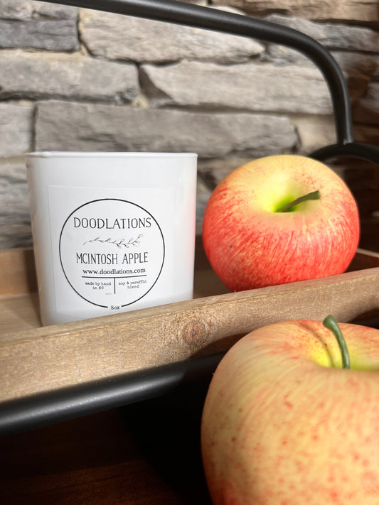 Macintosh Apple Candle