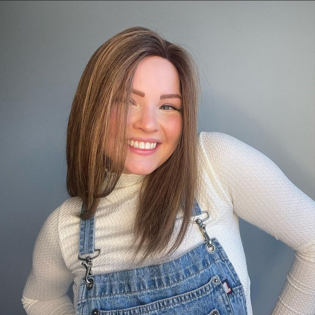 Peluca Hera de 15" de cabello humano Remy con encaje frontal (anudada a mano)