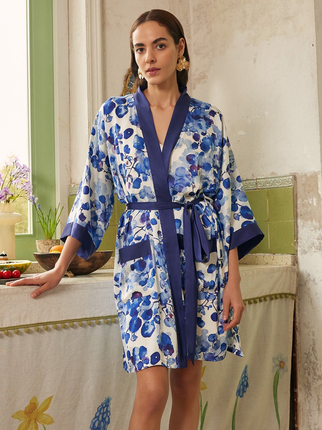 Nordic Berry Short Kimono Robe with Pockets | Daily Health & Beauty