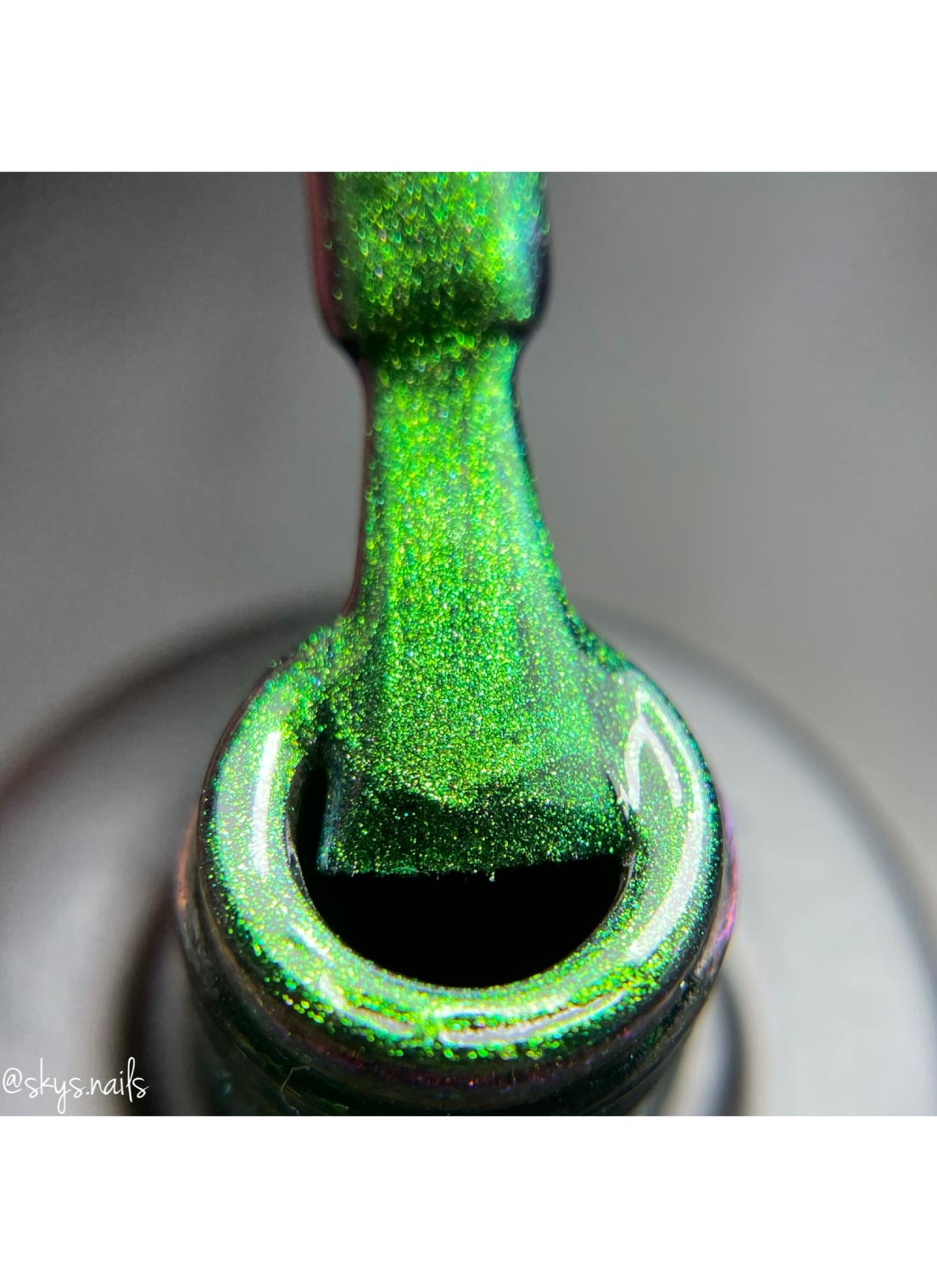 Medusa - Chameleon Cats Eye Gel Polish