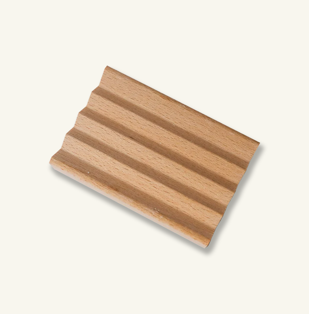 Jabonera de madera de haya en zigzag