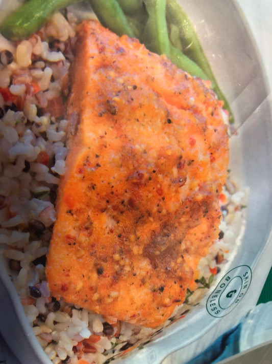 Ready to Bake: Savory Garlic Salmon Dinner Kit