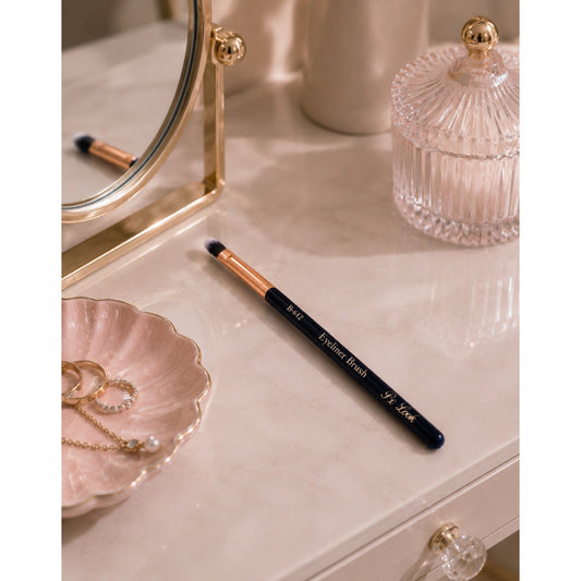 Eyeliner Brush