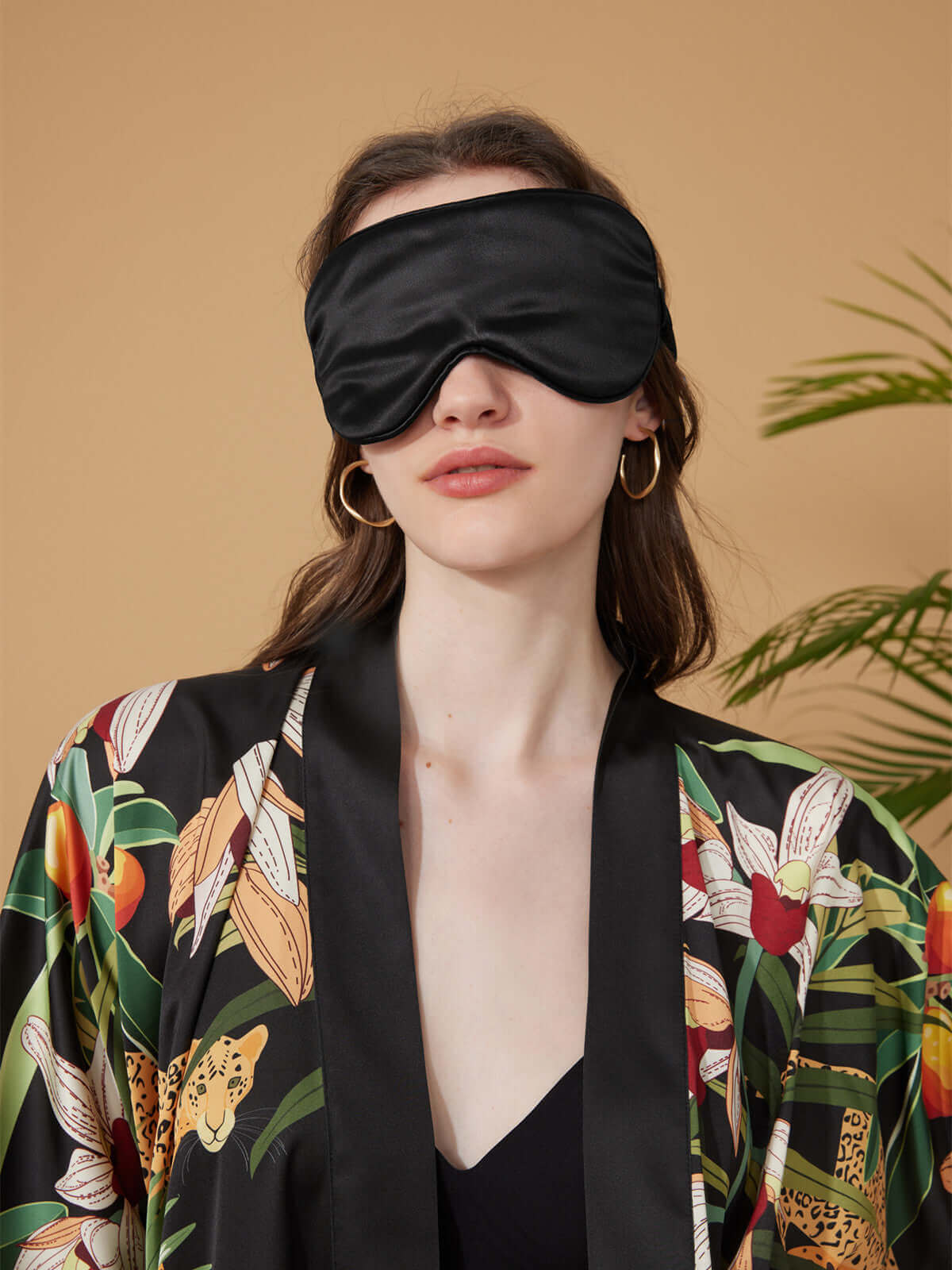 Kimono corto de leopardo negro