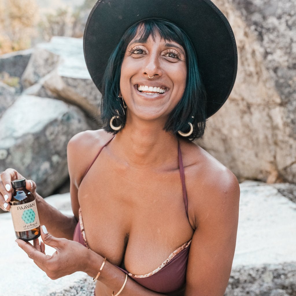 Mint Pulling Oil | Ayurvedic Oil Pulling for Oral Health & Detoxification