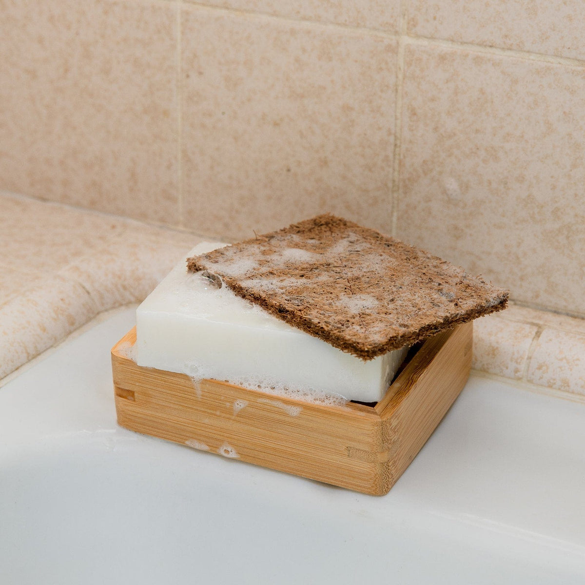 Coconut Kitchen Scrubber