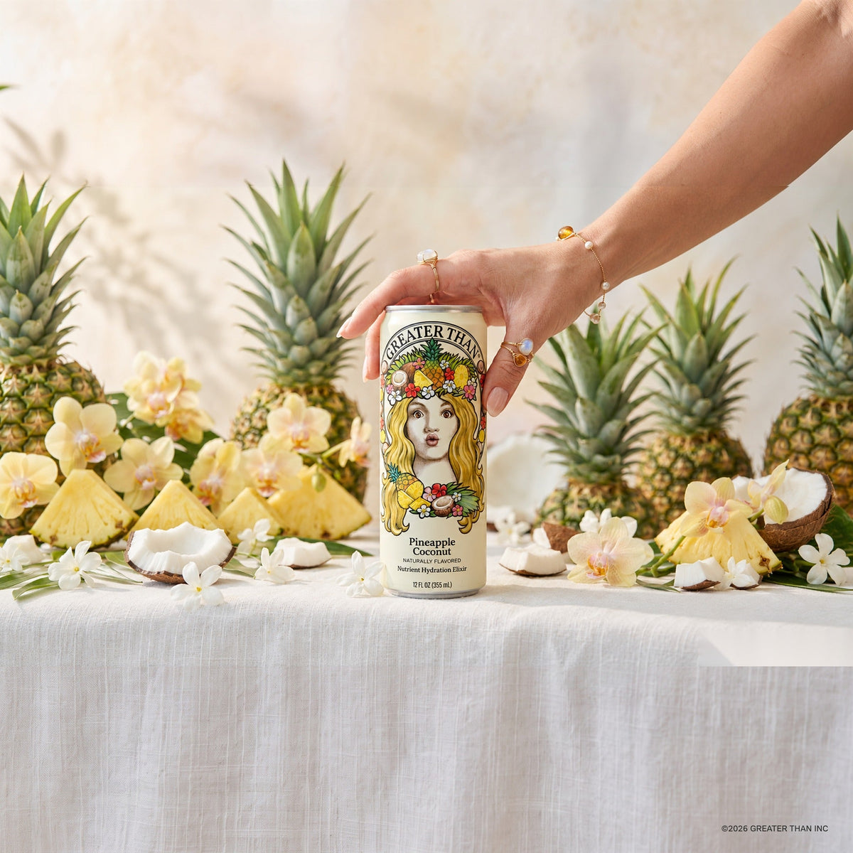 Pineapple Coconut: Coconut Water and Real Fruit Juice with Electrolytes, Vitamins and Fiber