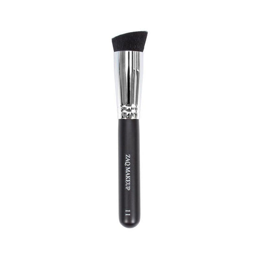 ANGLED FOUNDATION BRUSH