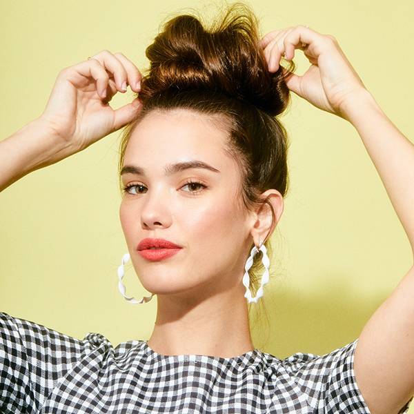 Copy this trendy hairstyle with JB MESSY BUN now