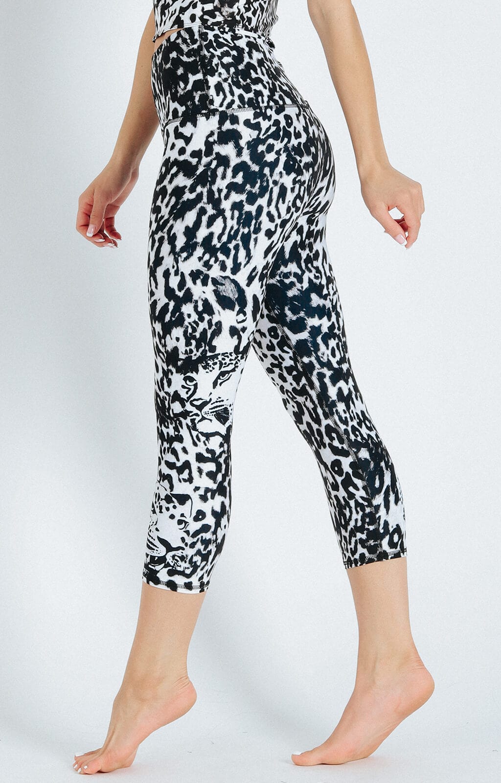 Capri Legging - Ghost Leopard