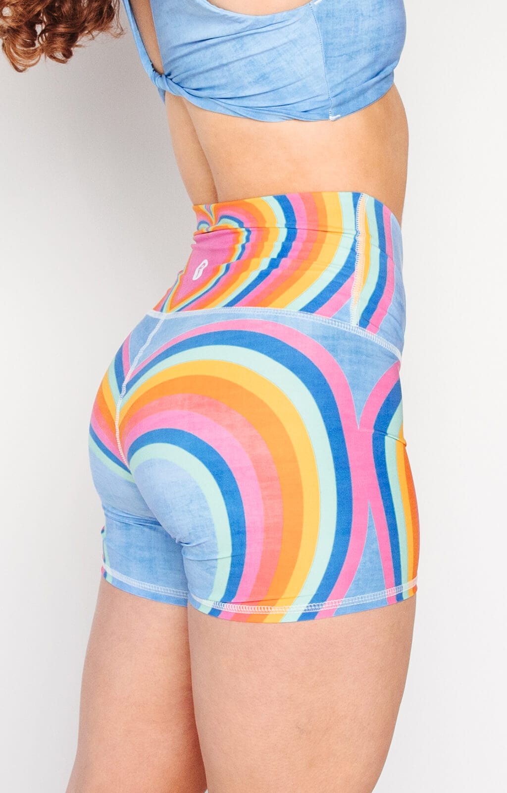 Movement Short - Rainbow Love