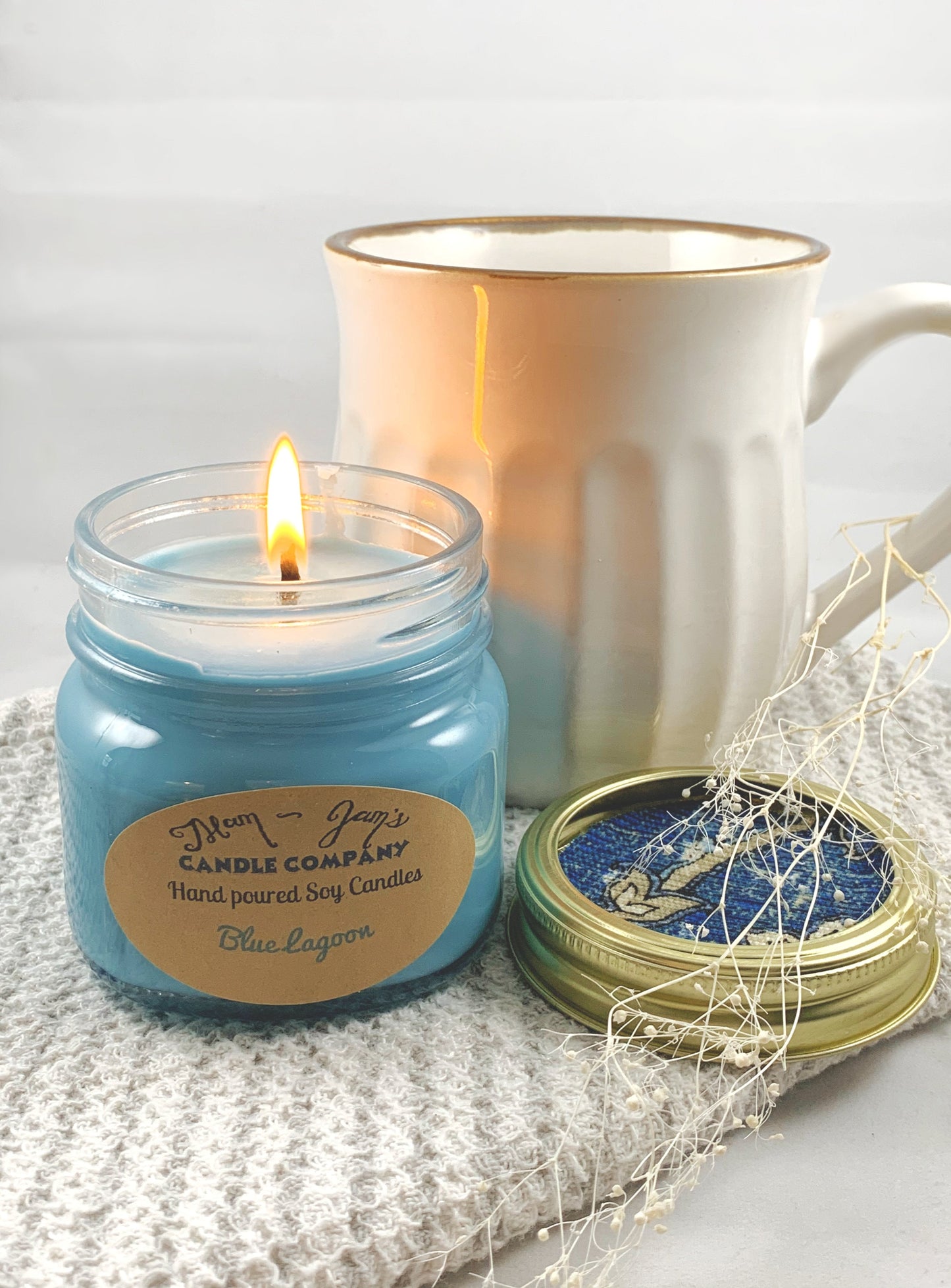 Blue Lagoon Soy Candle – Fresh & Aquatic Scent | Mam Jam’s